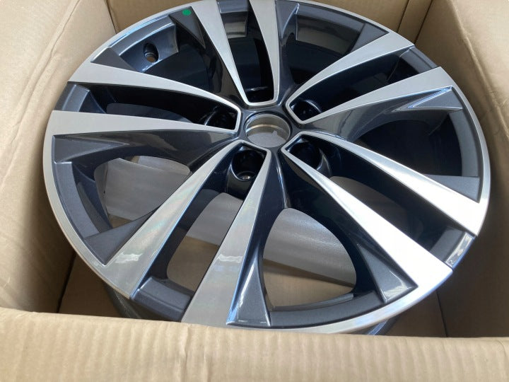 1x Alufelge 18 Zoll 7.0" 5x114.3 35ET 403007371R Renault Koleos Arkana Captur Ii FEL7567291249nr