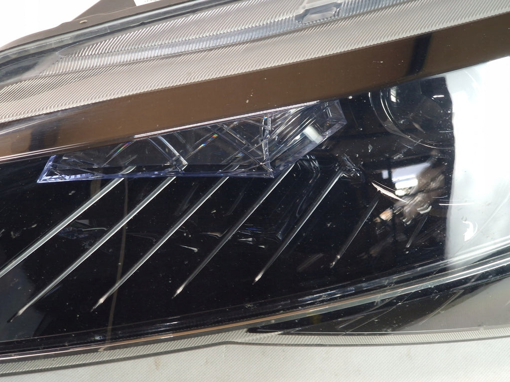 Frontscheinwerfer Skoda Superb III 3V1941015A Xenon Links Scheinwerfer Headlight