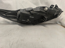 Laden Sie das Bild in den Galerie-Viewer, Frontscheinwerfer Ford Fiesta I Links Scheinwerfer Headlight SCH3387348861zd