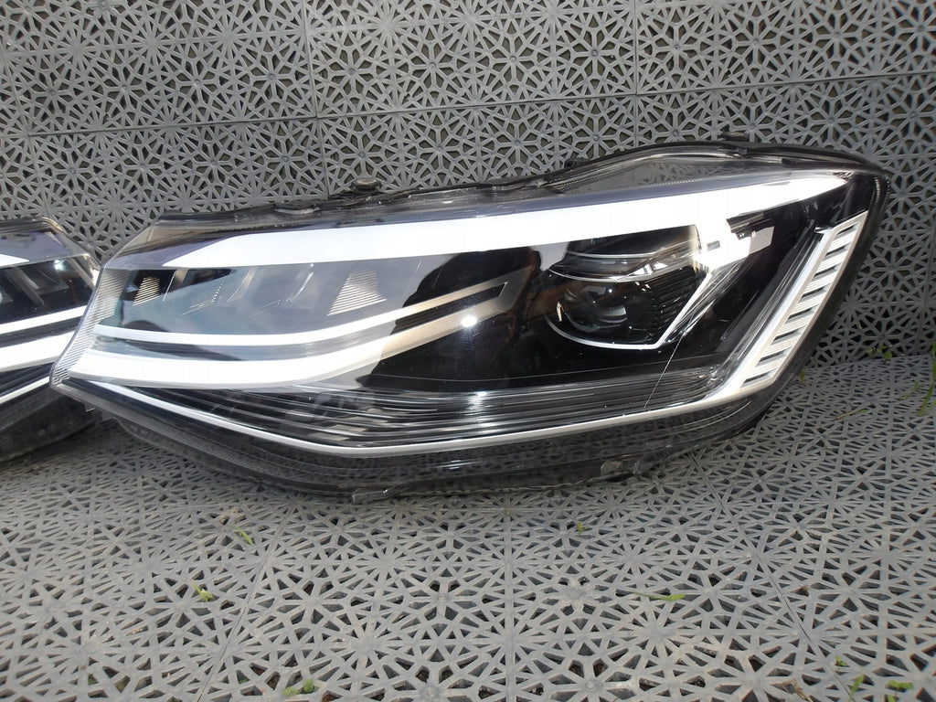 Frontscheinwerfer VW Caddy 2K8941036K 2K8941035K Ein Stück (Rechts oder Links) SCH9309155023pg