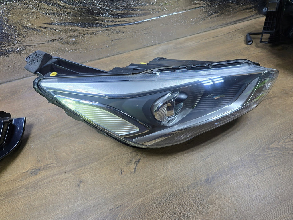 Frontscheinwerfer Ford C-Max II F1CB-13D152-AF Xenon Rechts Headlight SCH4556411527ea