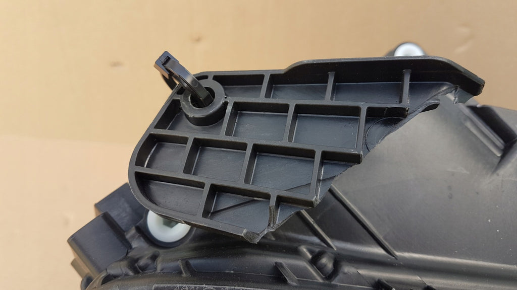 Frontscheinwerfer Skoda Yeti 5L1941018D Bi-Xenon Rechts Scheinwerfer Headlight SCH3840382594vr