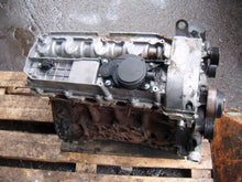 Load image into Gallery viewer, Motorblock Mercedes-Benz Vito W639 OM646 2.2 CDI 88PS Diesel Unkomplett