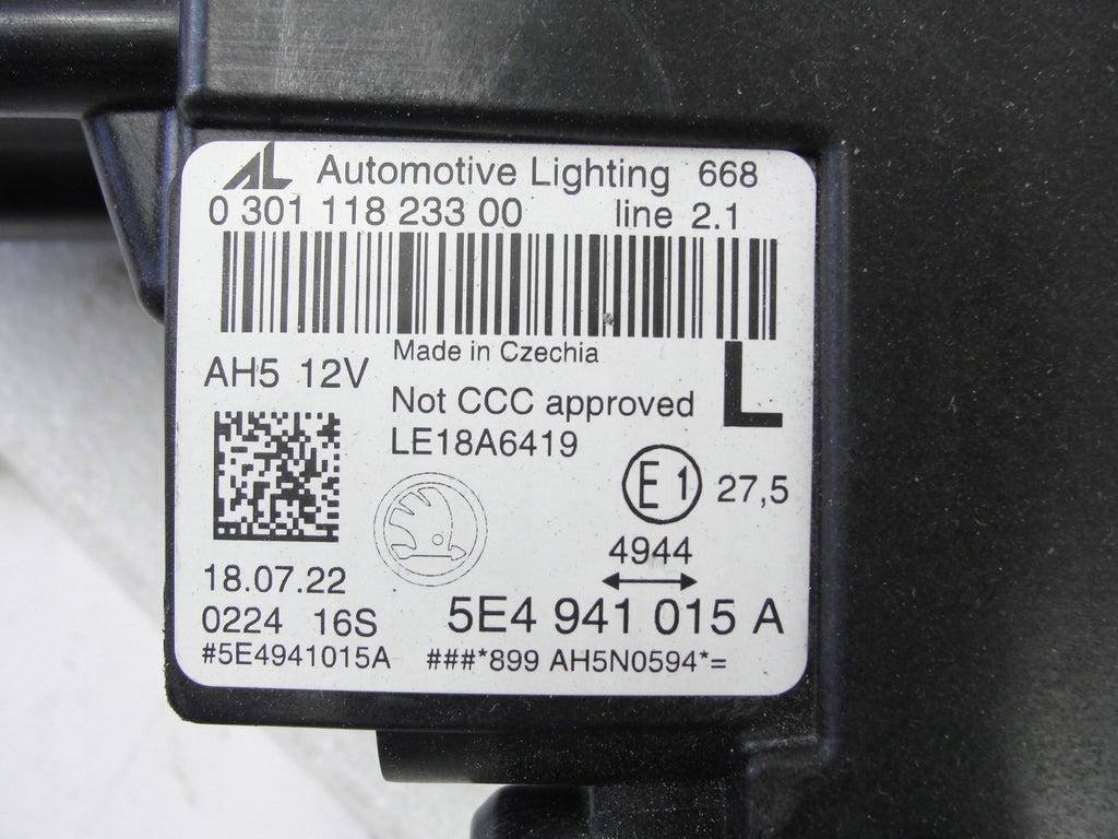 Frontscheinwerfer Skoda Octavia IV 5E4941015A LE18A6419 Full LED Links Headlight SCH9121627145za