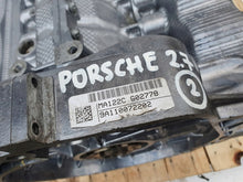 Laden Sie das Bild in den Galerie-Viewer, Motorblock Porsche Cayman 981 MA122C 2.7 2013 Benzin Unkomplett MOT2260117797gw