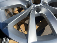 Laden Sie das Bild in den Galerie-Viewer, 1x Alufelge 18 Zoll 5x112 3V0601025J Skoda Superb Rim Wheel FEL4752632355ex