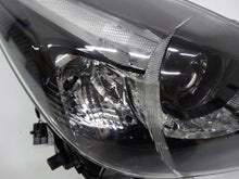 Laden Sie das Bild in den Galerie-Viewer, Frontscheinwerfer Mazda 2 D09K-51030 LED Rechts Scheinwerfer Headlight