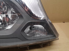 Laden Sie das Bild in den Galerie-Viewer, Frontscheinwerfer Mercedes-Benz Sprinter 906 A9068202461 Halogen Rechts SCH4498924633rk