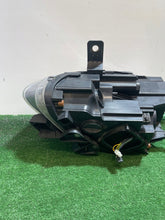 Laden Sie das Bild in den Galerie-Viewer, Frontscheinwerfer Alfa Romeo Giulietta 00505267540 Rechts Scheinwerfer Headlight SCH4501274158jt