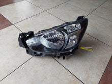 Laden Sie das Bild in den Galerie-Viewer, Frontscheinwerfer Mazda III DB5J-51040 LED Links Scheinwerfer Headlight