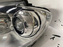 Laden Sie das Bild in den Galerie-Viewer, Frontscheinwerfer VW Touran 1T1941751A Xenon Links Scheinwerfer Headlight