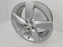 Load image into Gallery viewer, 1x Alufelge 17 Zoll 6.5&quot; 5x100 39ET VW T-Cross Rim Wheel