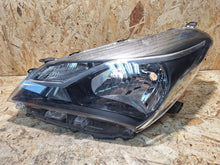 Load image into Gallery viewer, Frontscheinwerfer Toyota Yaris VAY2973 Links Scheinwerfer Headlight