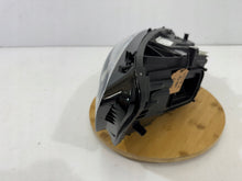 Laden Sie das Bild in den Galerie-Viewer, Frontscheinwerfer Mercedes-Benz W177 A1779063805 LED Rechts Headlight SCH6492783230of