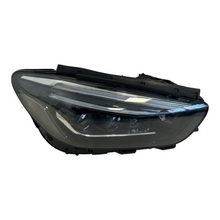 Laden Sie das Bild in den Galerie-Viewer, Frontscheinwerfer Mercedes-Benz W247 A2479062003 FULL LED Rechts Headlight