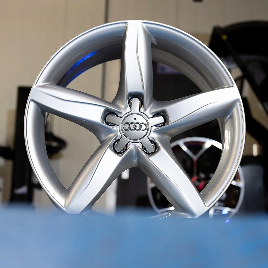 4x Alufelge 18 Zoll 8.0" 5x112 47ET Glanz Silber Audi Rim Wheel FEL3539419795ym