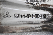 Laden Sie das Bild in den Galerie-Viewer, 1x Alufelge 15 Zoll 5.0&quot; 4x100 46ET Z0811713 Mitsubishi Space Star Rim Wheel