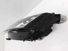 Laden Sie das Bild in den Galerie-Viewer, Frontscheinwerfer Skoda Octavia I 0301118233A LE18A64195E4941015B Links SCH8712876958xm