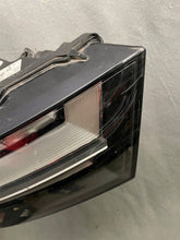Load image into Gallery viewer, Frontscheinwerfer Audi E Tron 4M0941774C Full LED Rechts Scheinwerfer Headlight SCH8667803026cj