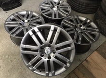 Laden Sie das Bild in den Galerie-Viewer, 4x Alufelge 17 Zoll 7.5" 5x112 47ET Glanz Silber W2044010502 Mercedes-Benz W204 FEL8590328118fd