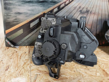 Laden Sie das Bild in den Galerie-Viewer, Frontscheinwerfer Kia Niro 92101-AT LED Ein Satz Scheinwerfer Headlight