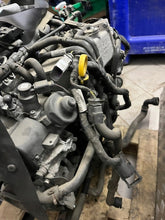 Load image into Gallery viewer, Motor VW Golf VII I CLH 1.6 TDI 215TKm Diesel Engine Komplett MOT7271380441pe