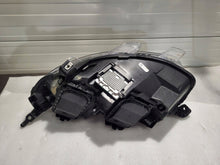 Laden Sie das Bild in den Galerie-Viewer, Frontscheinwerfer Opel Zafira 1656227880 Rechts Scheinwerfer Headlight SCH5892461702zi