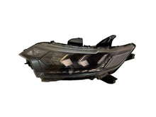 Laden Sie das Bild in den Galerie-Viewer, Frontscheinwerfer Mitsubishi Outlander I UTO53348 Links Scheinwerfer Headlight SCH7069749701ih