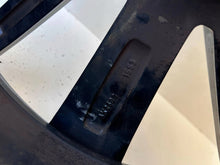Load image into Gallery viewer, 1x Alufelge 19 Zoll 9.0" 5x108 53ET Glanz Schwarz 32134523 Polestar 2 Rim Wheel FEL6676051811ui
