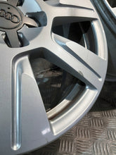 Load image into Gallery viewer, 4x Alufelge 17 Zoll 7.5" 5x112 45ET Glanz Silber 4F0601025CB Audi A6 C6 FEL5827838640nu