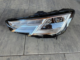 Frontscheinwerfer Audi A4 B9 8W0941005 LED Ein Stück (Rechts oder Links)