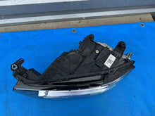 Load image into Gallery viewer, Frontscheinwerfer VW 2GA941035AT Links Scheinwerfer Headlight SCH2393913669jn