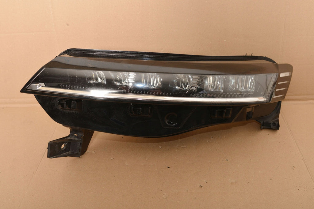 Frontscheinwerfer Renault Megane E-Tech 260605490R LED Links Headlight SCH6700087810if