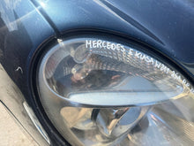 Laden Sie das Bild in den Galerie-Viewer, Frontscheinwerfer Mercedes-Benz S211 W211 MBES211LPP Xenon Rechts Headlight
