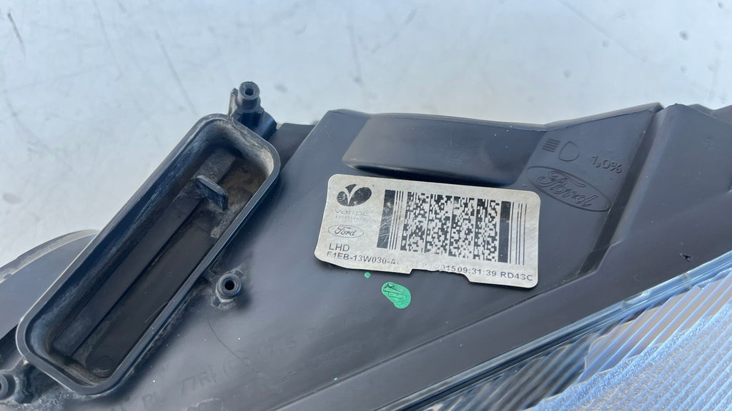 Frontscheinwerfer Ford Focus F1EB-13W030-AB Links Scheinwerfer Headlight SCH8610057874sa