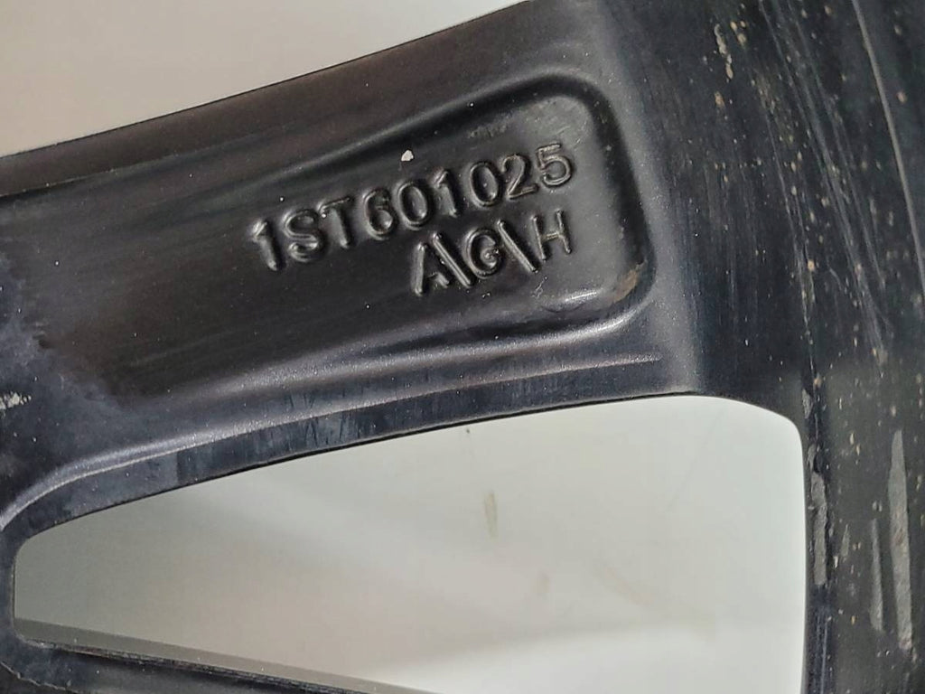 1x Alufelge 15 Zoll 5.5" 4x100 41ET Glanz Grau Skoda Citigo Rim Wheel FEL2436437577rj