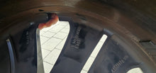 Load image into Gallery viewer, 1x Alufelge 19 Zoll 9.5" 5x112 51ET Glanz A2144012400 Mercedes-Benz Rim Wheel FEL2833511081dh