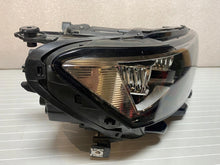 Laden Sie das Bild in den Galerie-Viewer, Frontscheinwerfer VW T Roc 2GA941036P Full LED Rechts Scheinwerfer Headlight