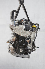 Laden Sie das Bild in den Galerie-Viewer, Motor Opel Renault Vivaro A Trafic II M9RE74 M9R780 2.0 DCI Diesel Unkomplett