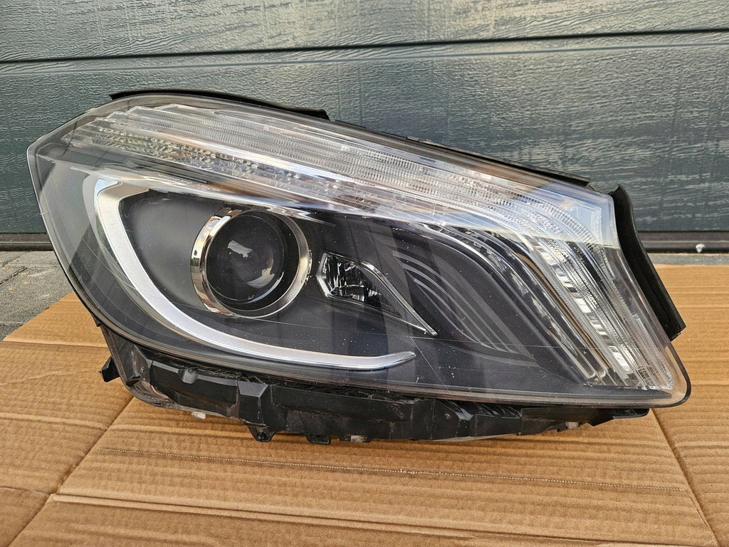 Frontscheinwerfer Mercedes-Benz W176 A1768200661 Xenon Rechts Headlight SCH1284423162yo
