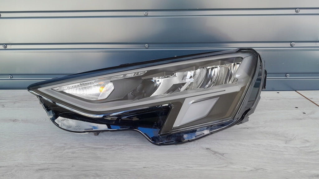 Frontscheinwerfer Audi A3 8Y0941011 LED Ein Stück (Rechts oder Links) Headlight