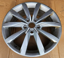 Load image into Gallery viewer, 1x Alufelge 17 Zoll 6.0" 5x112 48ET 5G0601025K VW Golf Vii Rim Wheel FEL1971667511je