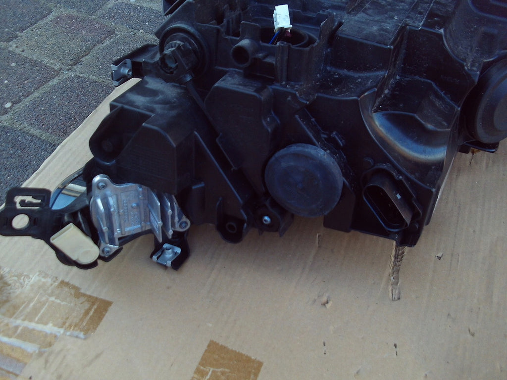 Frontscheinwerfer VW Golf VIII 5H1941006B Rechts Scheinwerfer Headlight