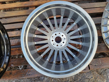 Load image into Gallery viewer, 1x Alufelge 21 Zoll 9.0" 5x112 34ET Glanz Silber A2234011700 Mercedes-Benz W223 FEL8851223666bo