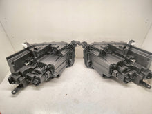Laden Sie das Bild in den Galerie-Viewer, Frontscheinwerfer Citroën Berlingo 9851349080 9851349180 Full LED Ein Satz SCH7297225448fe