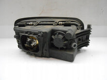 Laden Sie das Bild in den Galerie-Viewer, Frontscheinwerfer Man 5690130316 Ein Stück (Rechts oder Links) Headlight SCH7919780172bg