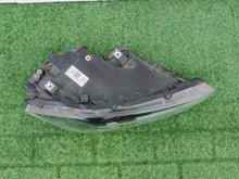 Laden Sie das Bild in den Galerie-Viewer, Frontscheinwerfer VW Polo 2G1941006 Rechts Scheinwerfer Headlight SCH1270410929hm