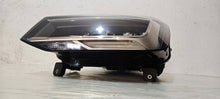 Laden Sie das Bild in den Galerie-Viewer, Frontscheinwerfer Audi Q2 81A941011C LED Links Scheinwerfer Headlight SCH9377816785kn