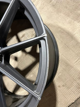 Laden Sie das Bild in den Galerie-Viewer, 1x Alufelge 19 Zoll 9.5&quot; 5x120 40ET SL021995F25I4072 Rim Wheel