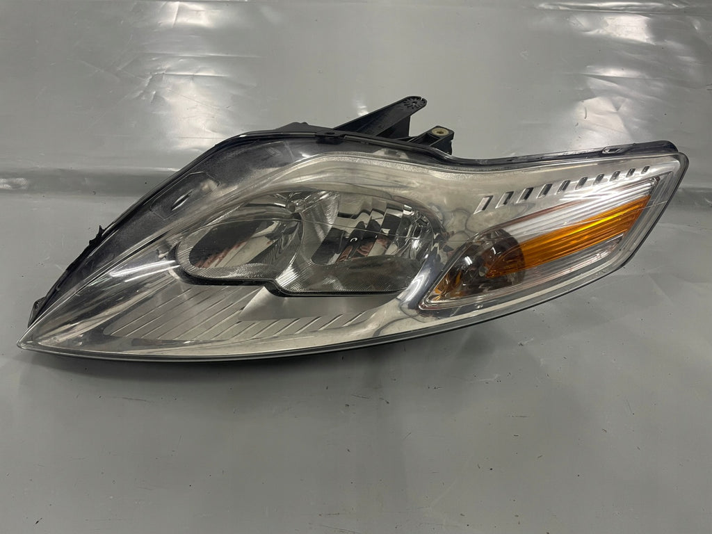 Frontscheinwerfer Ford Mondeo 7S71-13W030-EB Links Scheinwerfer Headlight SCH9497479547cs